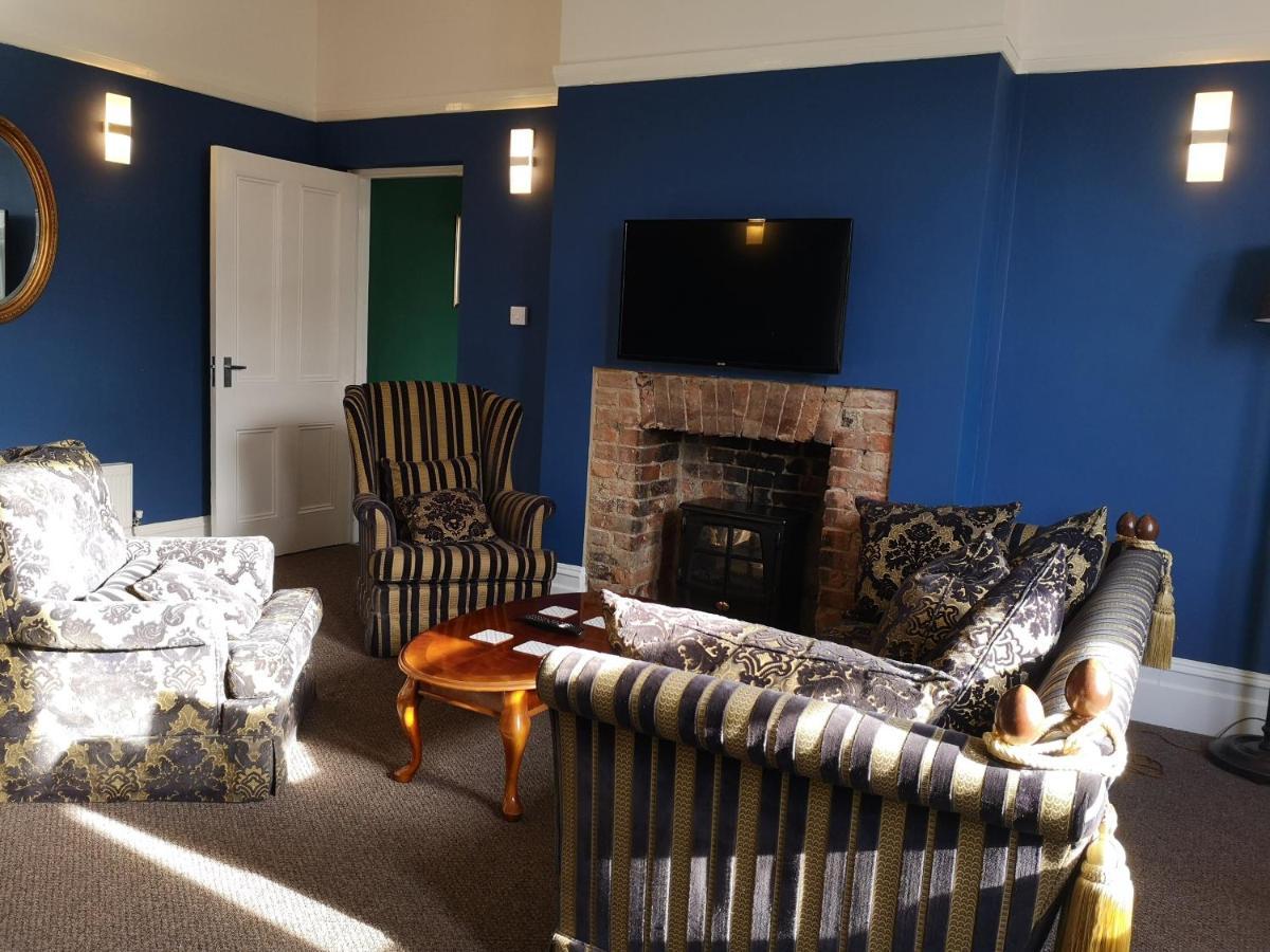 2 Bedroom Apartment At Kent Escapes Short Lets & Serviced Accommodation Kent, Bouverie Escape Folkestone With Wifi Ngoại thất bức ảnh