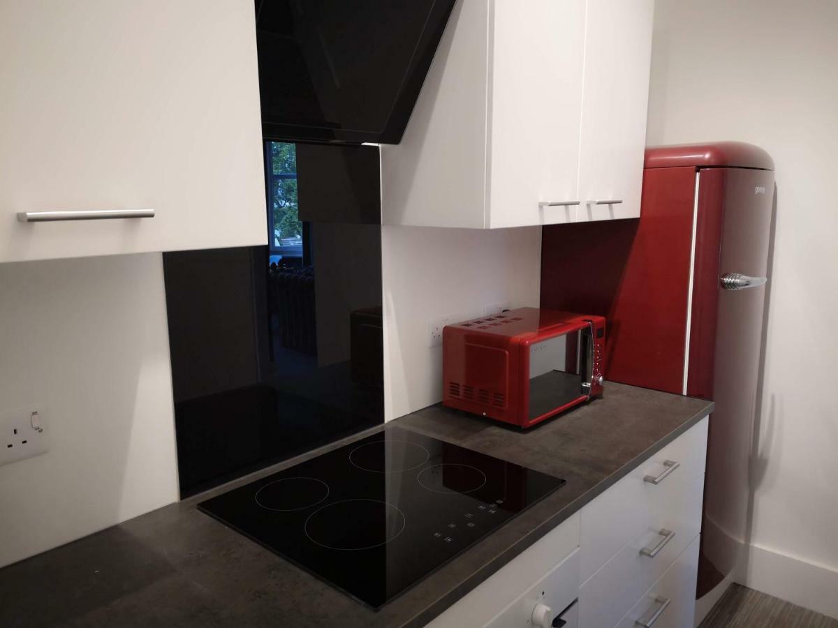 2 Bedroom Apartment At Kent Escapes Short Lets & Serviced Accommodation Kent, Bouverie Escape Folkestone With Wifi Ngoại thất bức ảnh