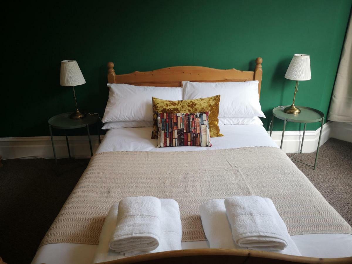 2 Bedroom Apartment At Kent Escapes Short Lets & Serviced Accommodation Kent, Bouverie Escape Folkestone With Wifi Ngoại thất bức ảnh